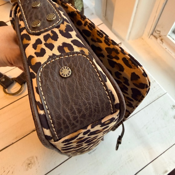 Guess | Vintage Y2K Leopard Print Shoulder Bag - Picture 9 of 16